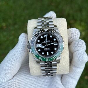 Meet your Posher, Hasny